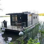 Houseboat- Dom Na Wodzie Z Sauna I Mozliwoscia Plywania Botel