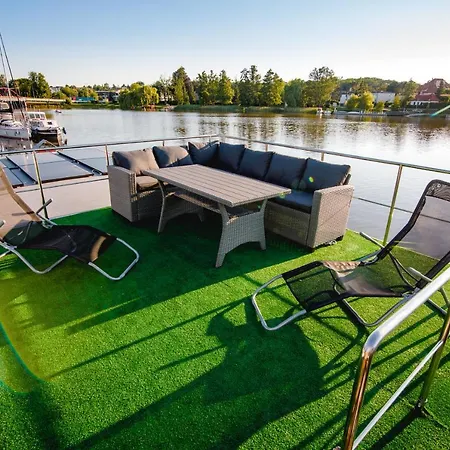 Houseboat- Dom Na Wodzie Z Sauna I Mozliwoscia Plywania * Ilawa