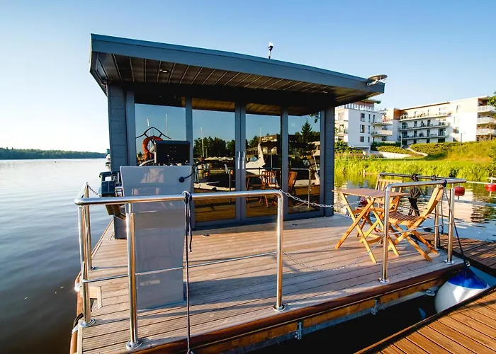 Houseboat- Dom Na Wodzie Z Sauna I Mozliwoscia Plywania Botel Iława